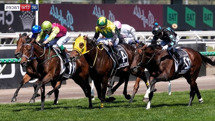 Melbourne Cup Finish